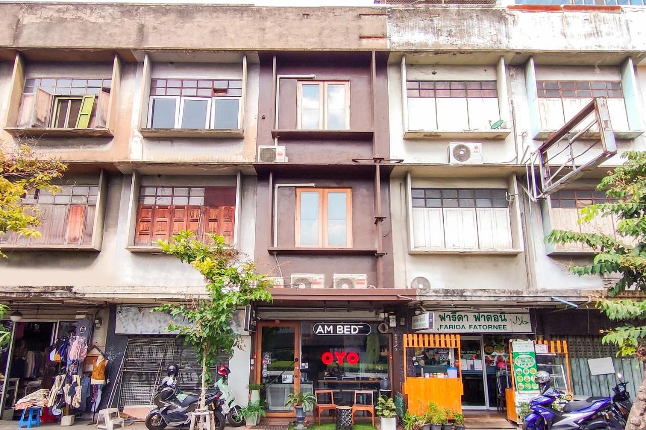 Oyo 685 Am Bed Hostel Bangkok Eksteriør billede