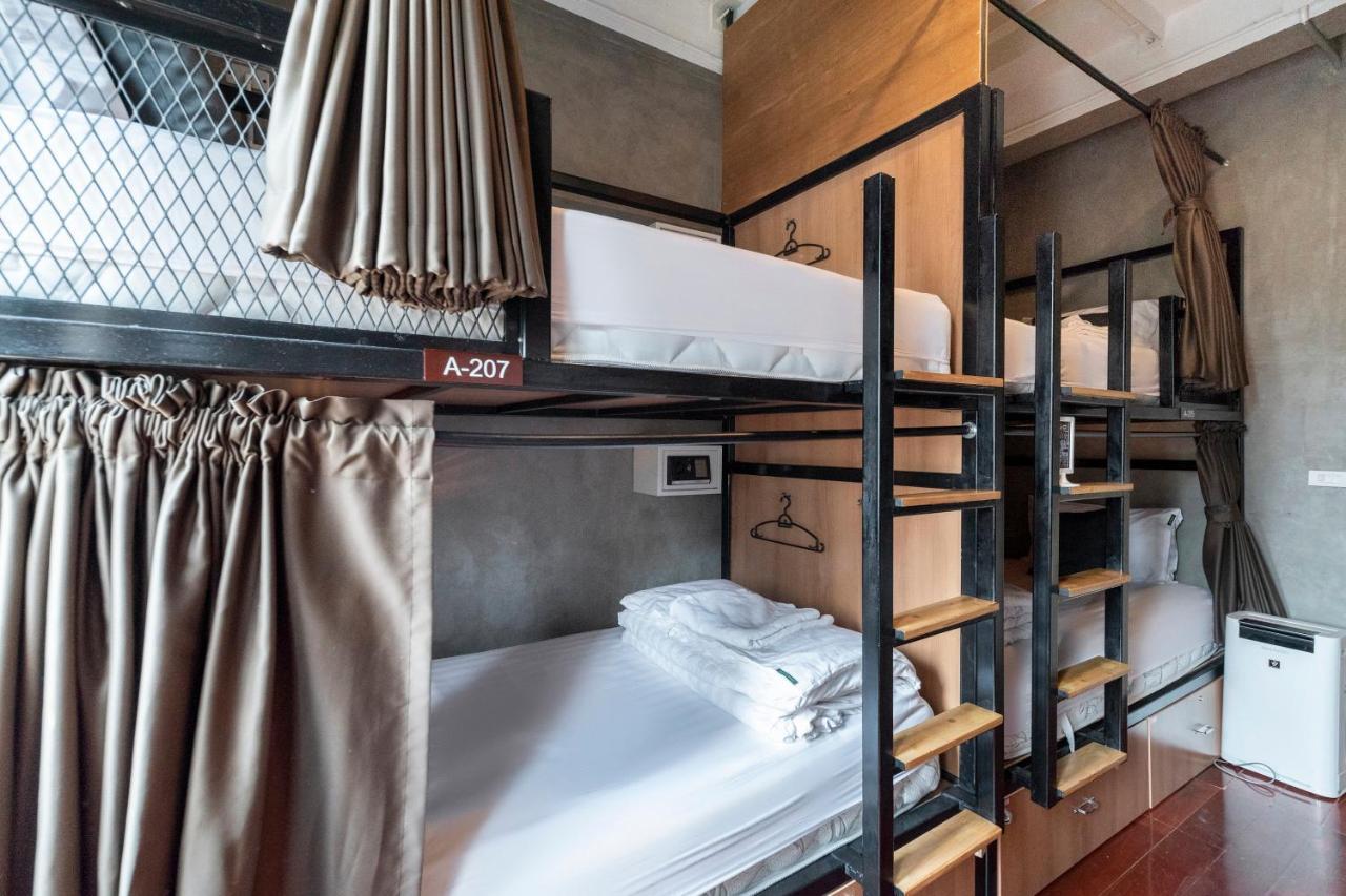 Oyo 685 Am Bed Hostel Bangkok Eksteriør billede